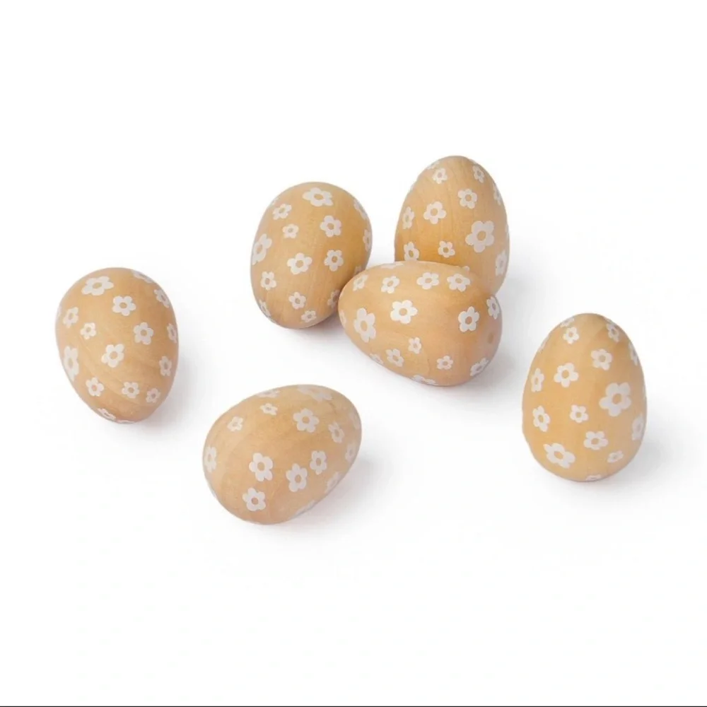 New! Target Bullseye Playground Set of 6 Natural Floral Patterned Wood Eggs